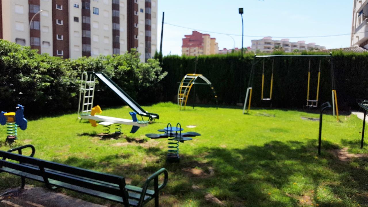 Roma 7 - Alquiler Solo Familias Apartment Playa de Gandia Exterior foto